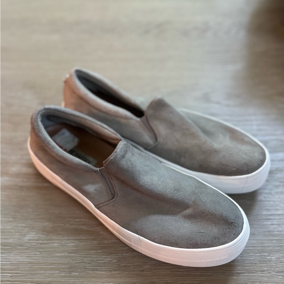 Steve Madden women’s grey suede platform slip on sneakers shoes size 10 - Picture 1 of 5